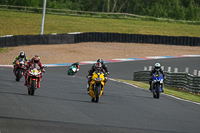 enduro-digital-images;event-digital-images;eventdigitalimages;mallory-park;mallory-park-photographs;mallory-park-trackday;mallory-park-trackday-photographs;no-limits-trackdays;peter-wileman-photography;racing-digital-images;trackday-digital-images;trackday-photos
